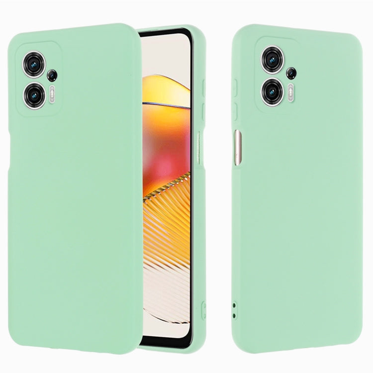 For Motorola Moto G13 / G23 Pure Color Liquid Silicone Shockproof Phone Case(Green)