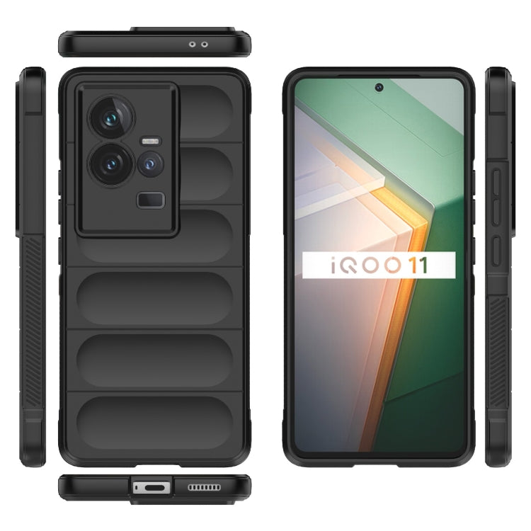 For vivo iQOO 11 5G Magic Shield TPU + Flannel Phone Case(Red)