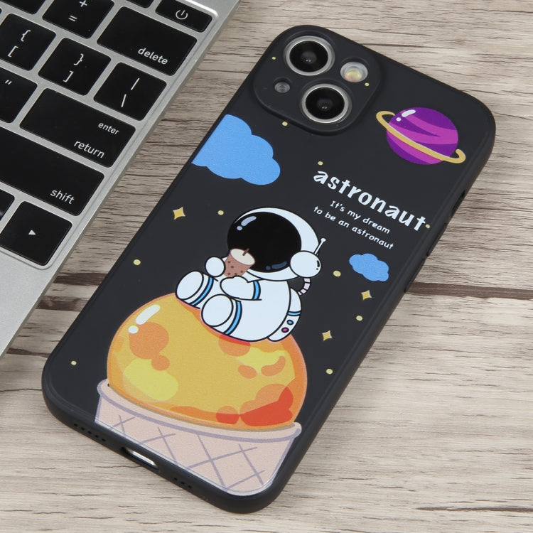 For iPhone 14 Plus Milk Tea Astronaut Pattern Liquid Silicone Phone Case(Ivory Black)