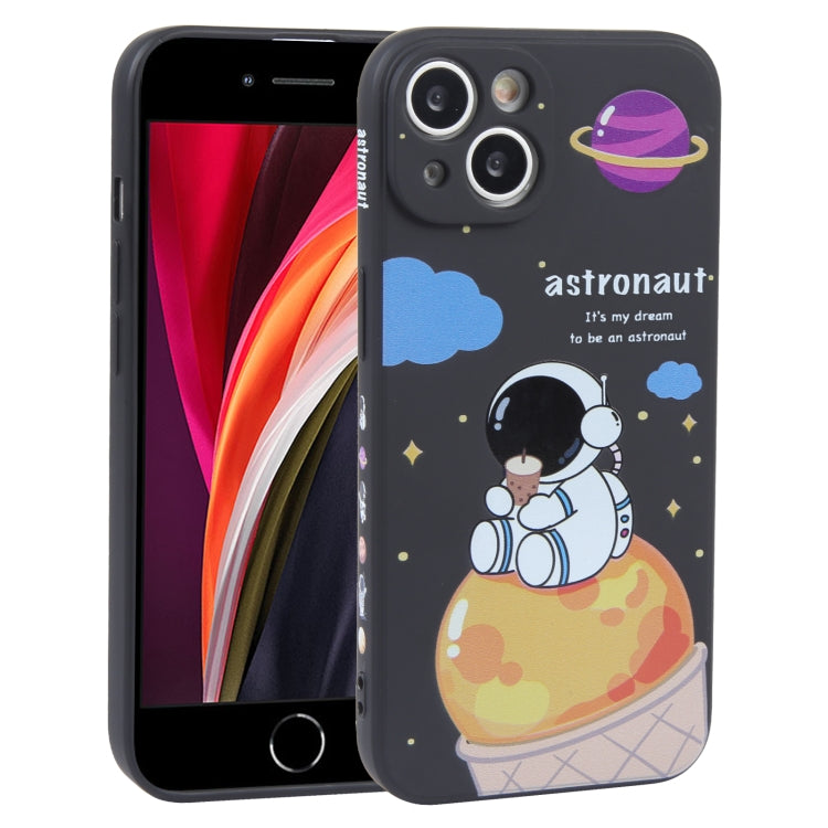 For iPhone SE 2022 / SE 2020 / 8 / 7 Milk Tea Astronaut Pattern Liquid Silicone Phone Case(Ivory Black)
