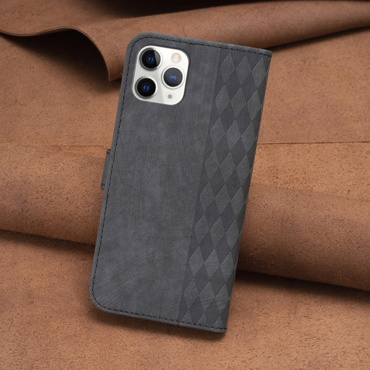 For iPhone 11 Pro Max Plaid Embossed Leather Phone Case(Black)