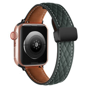 For Apple Watch 8 41mm Folding Buckle Rhombus Leather Watch Band(Green)