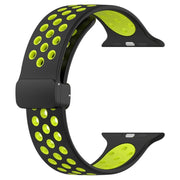 For Apple Watch Series 9 41mm Magnetic Buckle Silicone Watch Band(Black Limes)