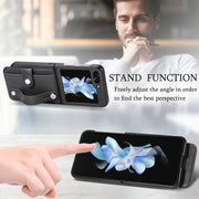 For Samsung Galaxy Z Flip5 Carbon Fiber Wristband Wallet Back Phone Case(Black)