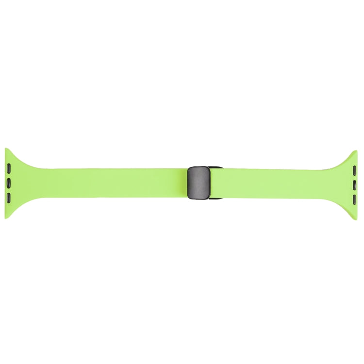 For Apple Watch 7 41mm Magnetic Buckle Slim Silicone Watch Band(Green)
