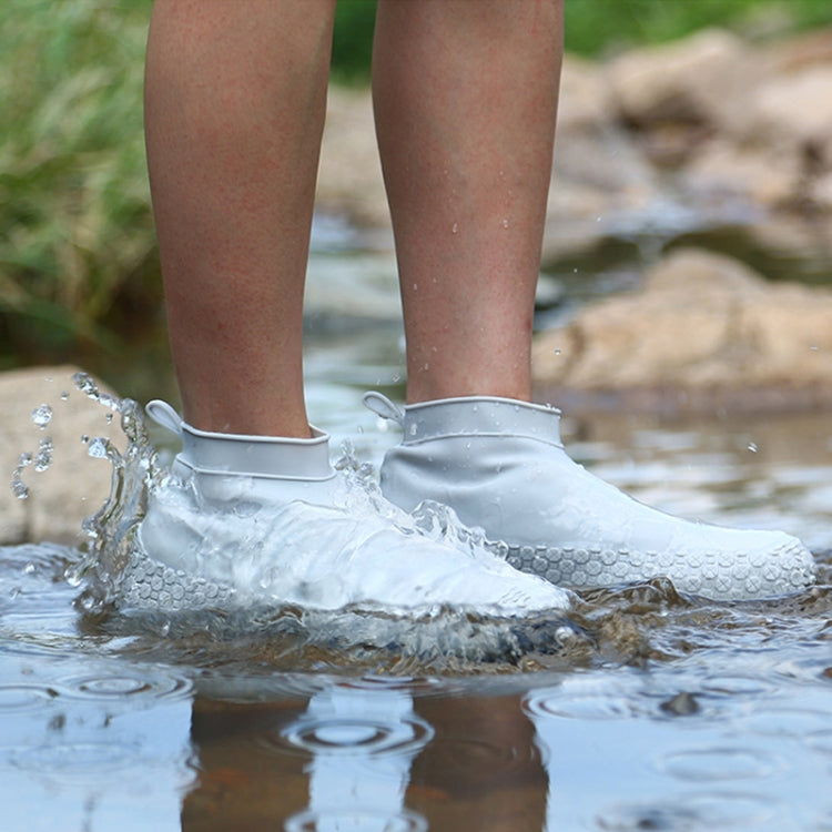 Silicone Non-slip Thickened Wear-resistant Water-resistant Shoe Boots Cover, Size:M(Black)
