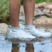 Silicone Non-slip Thickened Wear-resistant Water-resistant Shoe Boots Cover, Size:M(Black)