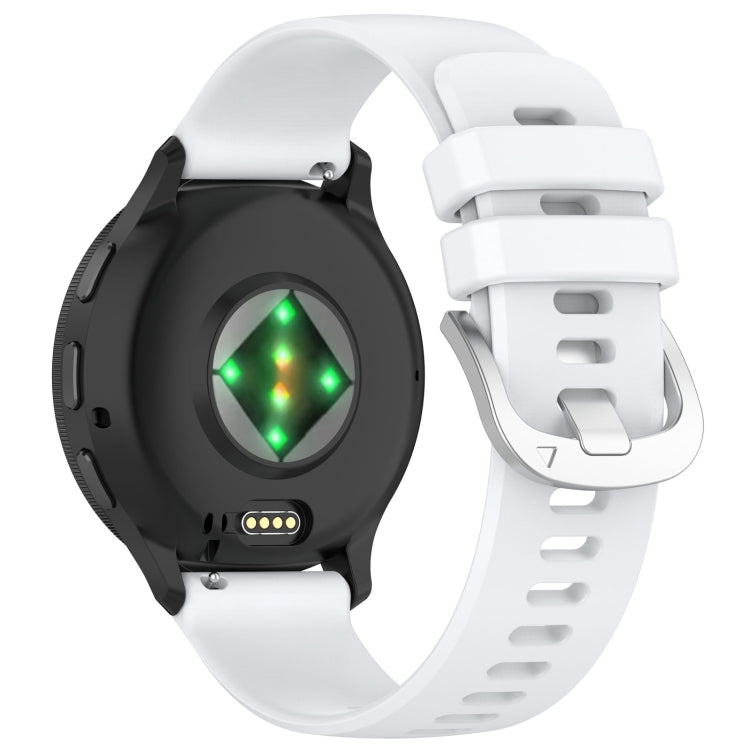 For Garmin Venu 3 Liquid Glossy Silver Buckle Silicone Watch Band(White)