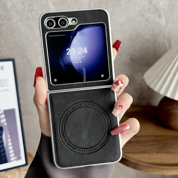 For Samsung Galaxy Z Flip5 Skin Feel Leather Texture MagSafe Pearlescent Paint Shockproof Phone Case(Black)