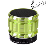 S28 Metal Mobile Bluetooth Stereo Portable Speaker with Hands-free Call Function(Green)