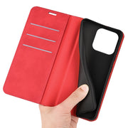 For iPhone 15 Pro Max Retro-skin Magnetic Suction Leather Phone Case(Red)