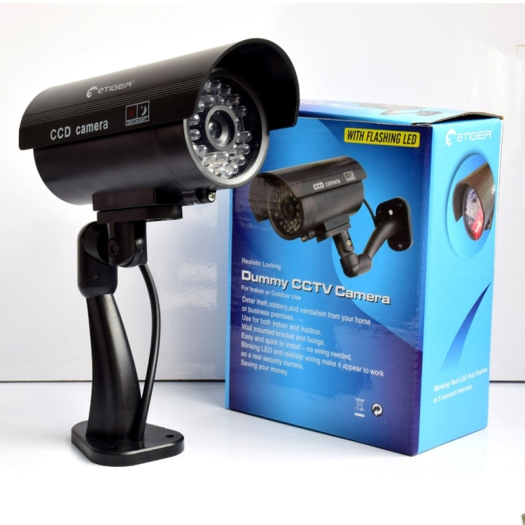 IP66 Water-resistant Dummy CCTV Camera With Flashing LED For Realistic Looking for Security Alarm(Silver)
