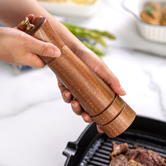 Wood Pepper Grinder Kitchen Household Manual Solid Pepper Powder Black Pepper Mill Grinder Bottle Seasoning Jar, Specification: 5 inch