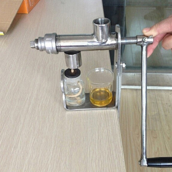 Manual Peanut Nuts Seeds Oil Press Expeller Oil Extractor Machine(Silver)