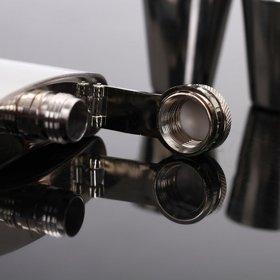 Portable Stainless Steel Hip Flask Set With Wine Glass Funnel(7OZ Jack Black Core)