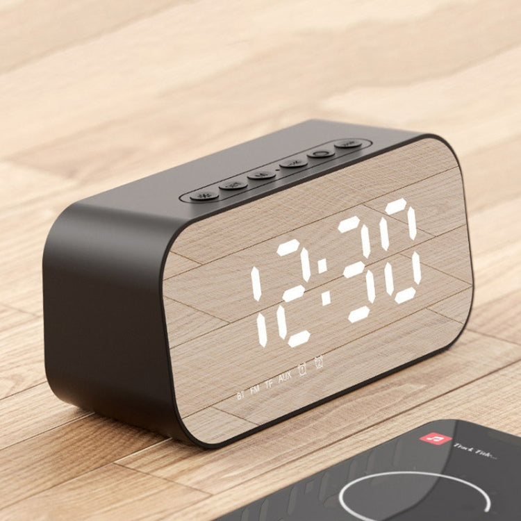 Havit M3 Subwoofer Mini Mirror Clock Bluetooth Speaker, Spsc: 1200mAh (Black���