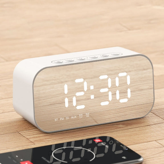 Havit M3 Subwoofer Mini Mirror Clock Bluetooth Speaker, Spsc: 1200mAh (White)