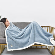 80x130cm Flannel Thickened Embossed Shawl Blanket Office Air Conditioning Blanket(Misty Blue)